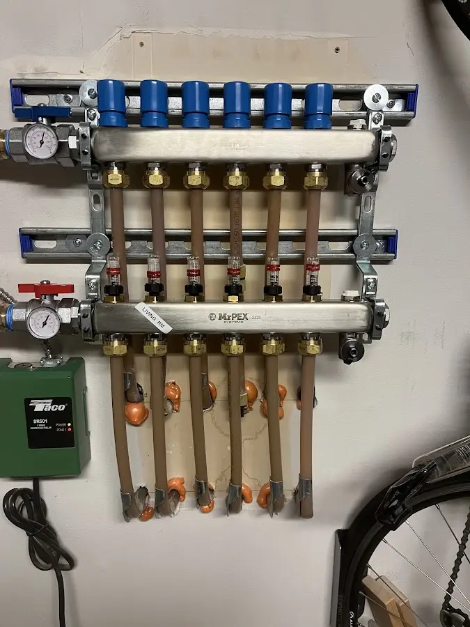 Plumber performing Leak Detection at a residential property in Turlock